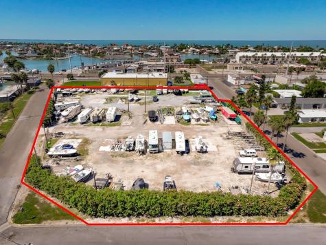 418 W Highway 100 Port Isabel TX 78578