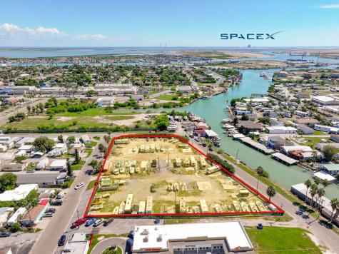 418 W Highway 100 Port Isabel TX 78578