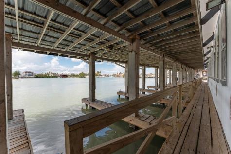418 W Highway 100 Port Isabel TX 78578