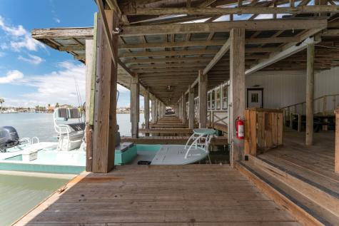 418 W Highway 100 Port Isabel TX 78578