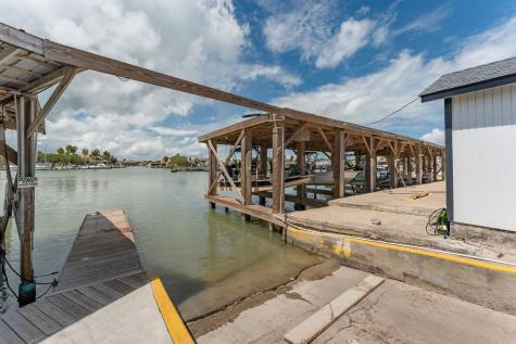 418 W Highway 100 Port Isabel TX 78578
