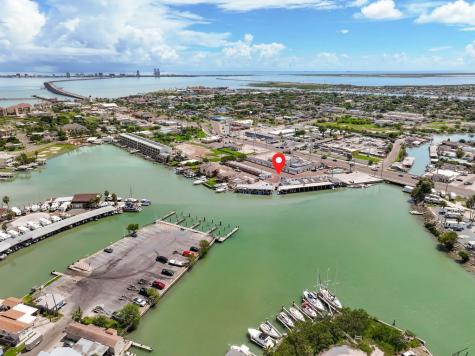 418 W Highway 100 Port Isabel TX 78578