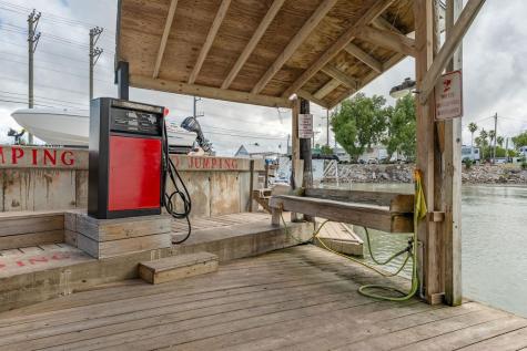 418 W Highway 100 Port Isabel TX 78578