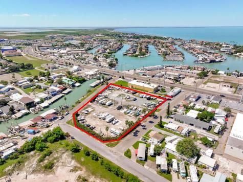 418 W Highway 100 Port Isabel TX 78578