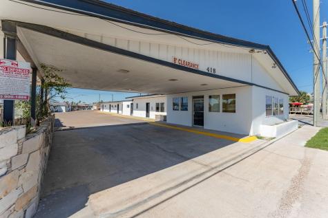 418 W Highway 100 Port Isabel TX 78578