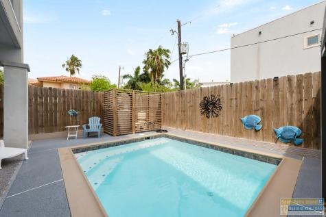 212 W Acapulco Street South Padre Island TX 78597
