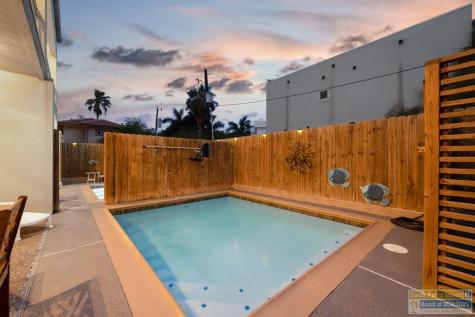 212 W Acapulco Street South Padre Island TX 78597