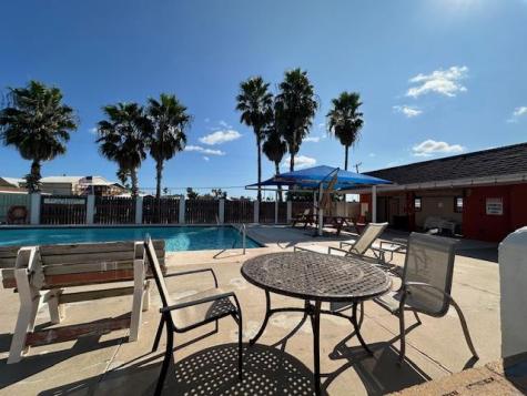 401 Island Avenue Port Isabel TX 78578