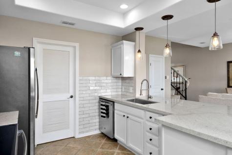 1 Harbor Town Laguna Vista TX 78578