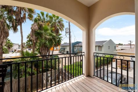 103 E Gardenia Street South Padre Island TX 78597