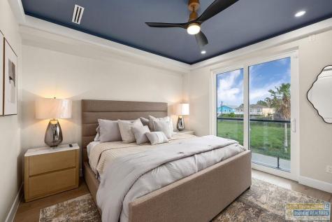206 W Atol Street South Padre Island TX 78597