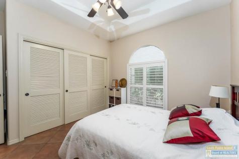 1 Hacienda Drive Laguna Vista TX 78578