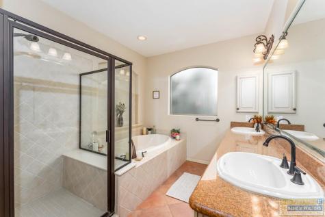 1 Hacienda Drive Laguna Vista TX 78578