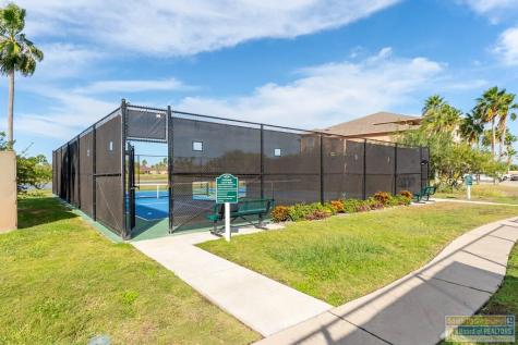 1 Hacienda Drive Laguna Vista TX 78578