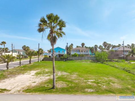203 W Atol Street South Padre Island TX 78597