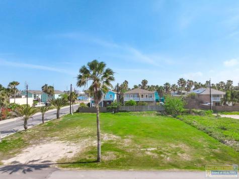 203 W Atol Street South Padre Island TX 78597