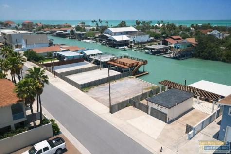 814 Tarpon Avenue Port Isabel TX 78578