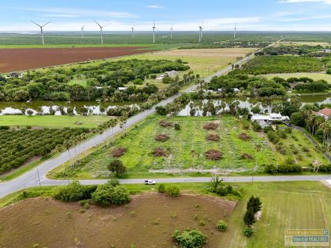 100 W Toronja Drive Bayview TX 78566