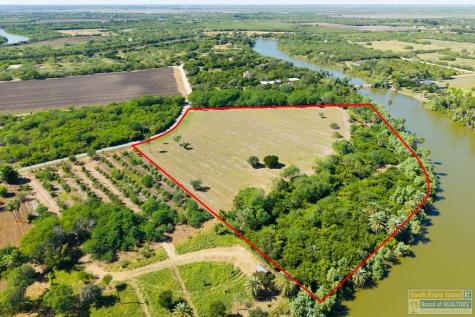 4 W Resaca Drive Bayview TX 78566