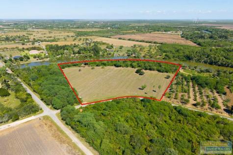 4 W Resaca Drive Bayview TX 78566