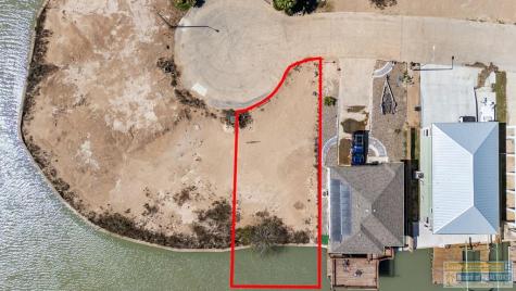 84 Harbor Island Drive Port Isabel TX 78578
