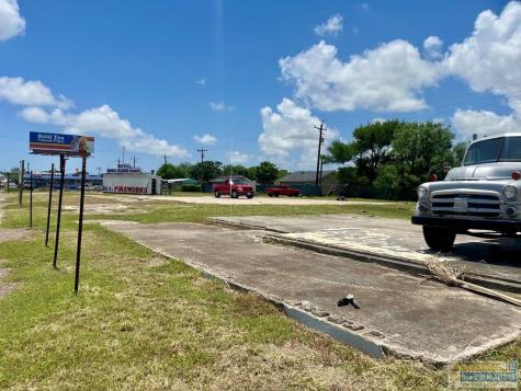 47632 Highway 100 Laguna Heights TX 78578
