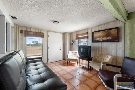 725 Bayshore Drive Port Mansfield TX 78598