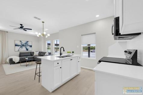 205 E Royal Palm Drive Mercedes TX 78570