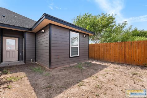 562 N Avenida Del Sol Brownsville TX 78526