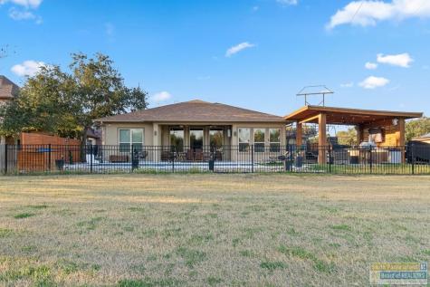 3002 Pinehurst Drive Harlingen TX 78550