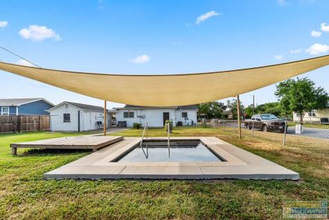 490 S Mccullough San Benito TX 78586