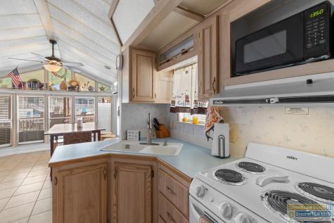 495 W Clam Circle Port Isabel TX 78578