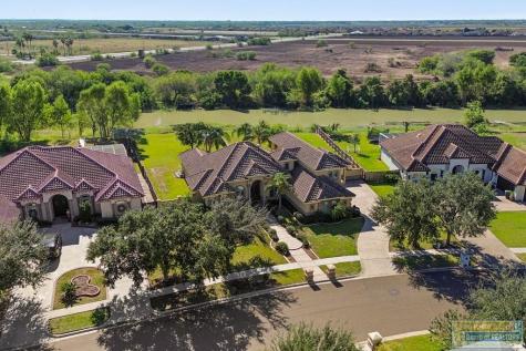 4429 Water's Edge Harlingen TX 78552