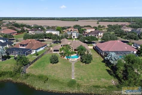 4429 Water's Edge Harlingen TX 78552