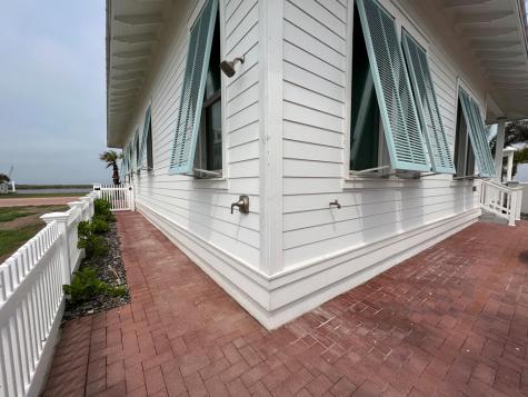 8405 Water Street South Padre Island TX 78597