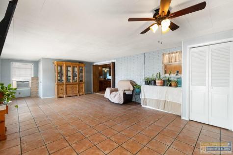 1513 E Crockett Avenue Harlingen TX 78550
