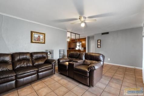 1513 E Crockett Avenue Harlingen TX 78550