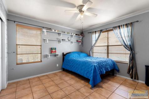 1513 E Crockett Avenue Harlingen TX 78550