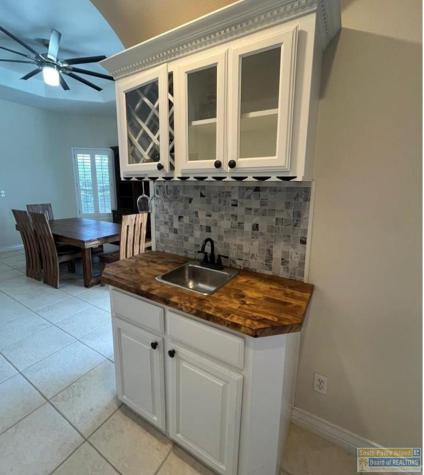 2051 Paseo Reforma Brownsville TX 78520
