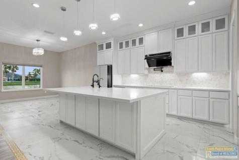 27 Whooping Crane Drive Laguna Vista TX 78578