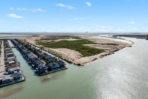 1028&9 W Scallop Port Isabel TX 78578