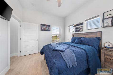 50 Whooping Crane Drive Laguna Vista TX 78578