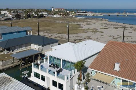 702 Adams Port Isabel TX 78578