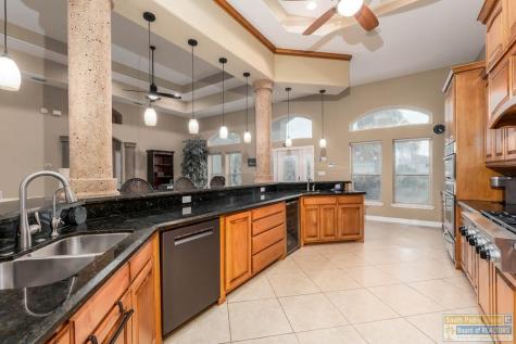 7 Sawgrass Court Laguna Vista TX 78578