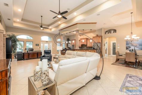 7 Sawgrass Court Laguna Vista TX 78578