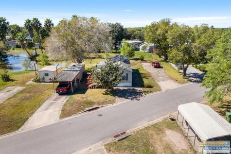 37 N Indian Lake Drive Los Fresnos TX 78566