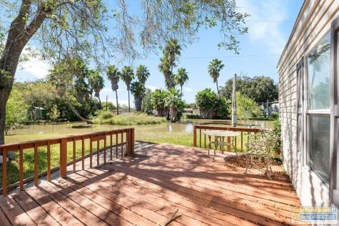 37 N Indian Lake Drive Los Fresnos TX 78566