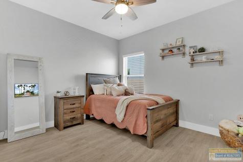 50 Whooping Crane Drive Laguna Vista TX 78578