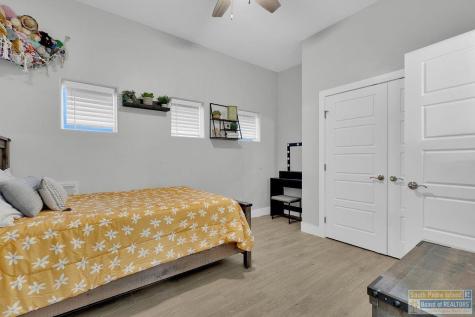 50 Whooping Crane Drive Laguna Vista TX 78578