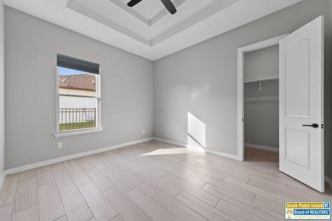 60 Whooping Crane Drive Laguna Vista TX 78578